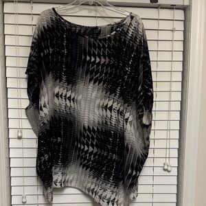 Chic Black and Gray Patterned Women's Blouse